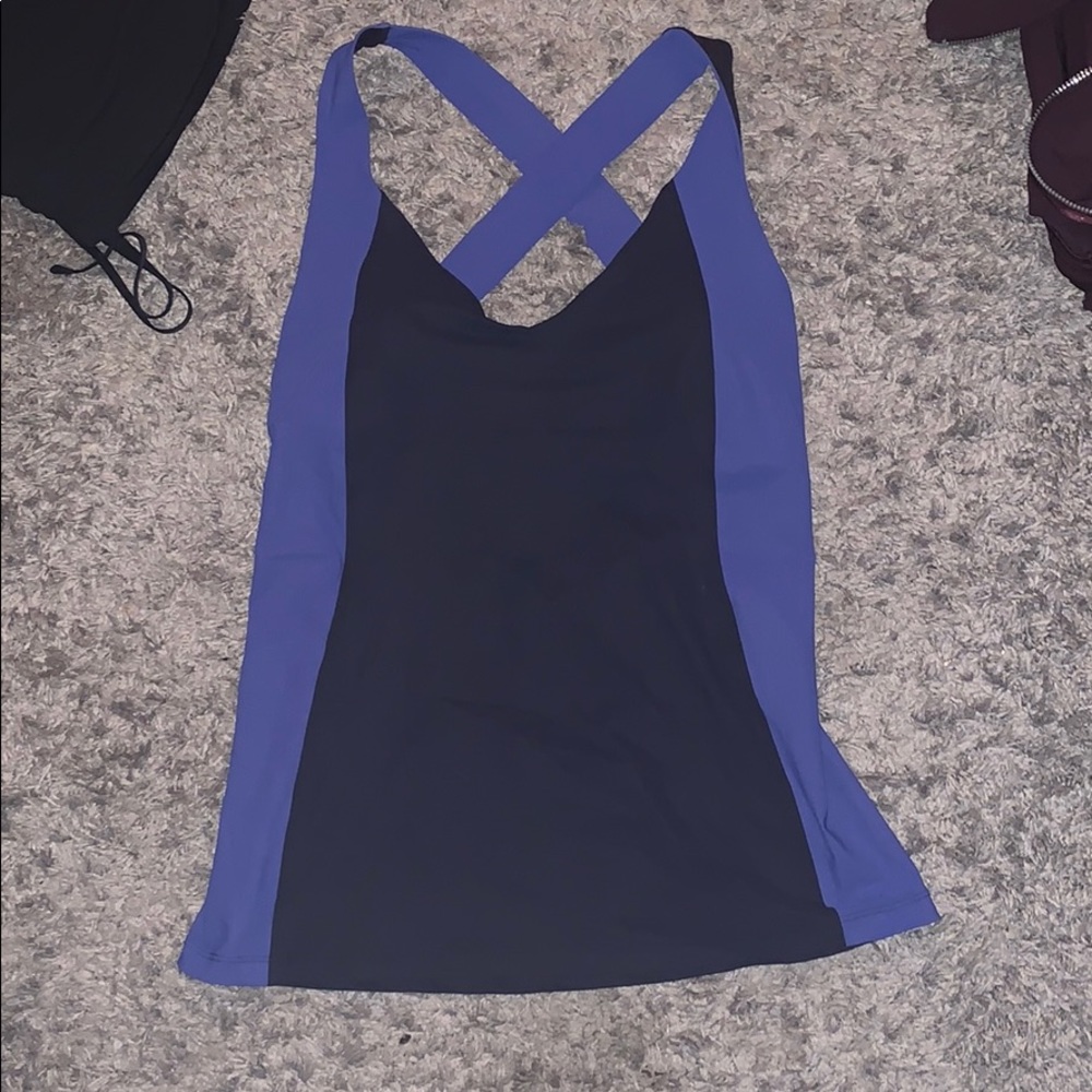 Lululemon tank